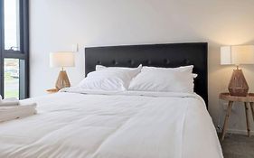 Brand New Stylish 2Br Apartment- Free Parking